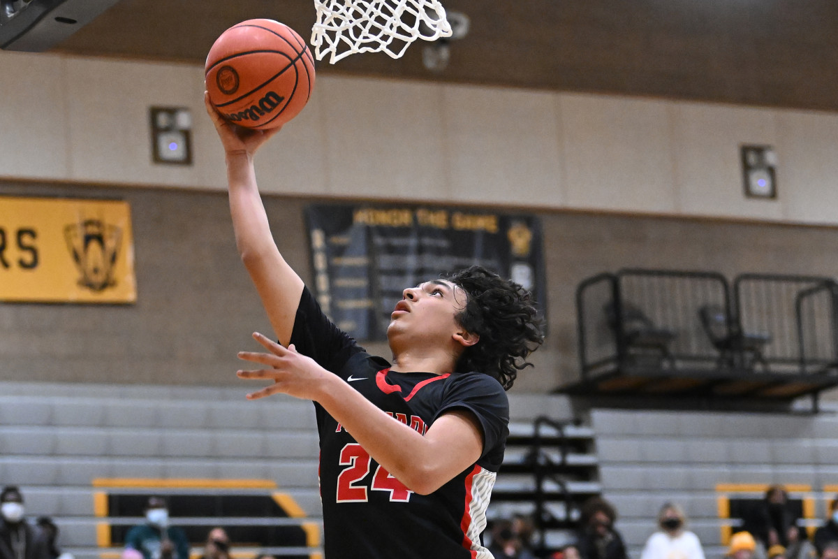 Roosevelt North Medford boys basketball Leon Neuschwander 68